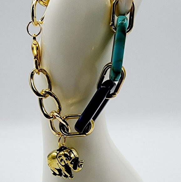 Handcrafted jewelry,  women's bracelet, 7 in, kikideeskreations design - Picture 2 of 4